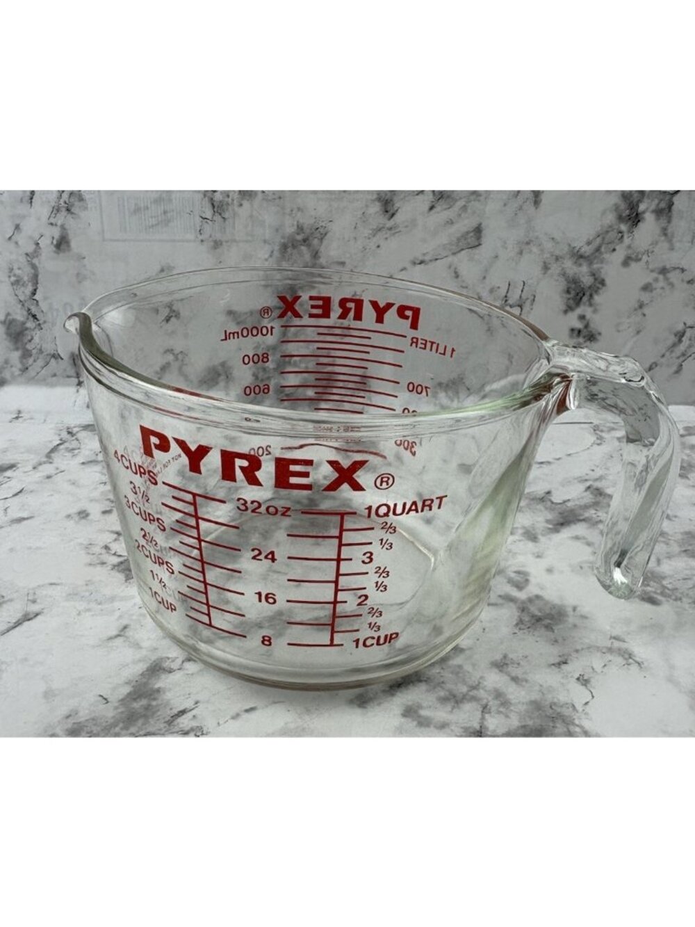 *Vintage Pyrex Measuring Cup Large 1 Liter 4 Cups Red Lettering Kitchen Utensil - Picture 4 of 10